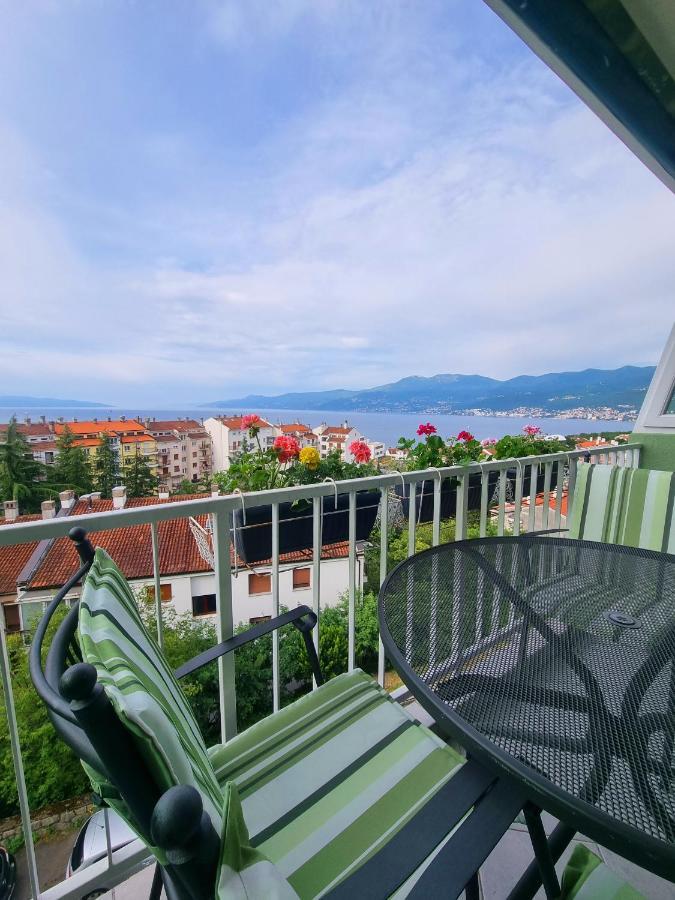 Apartment Rijeka With Sea View מראה חיצוני תמונה