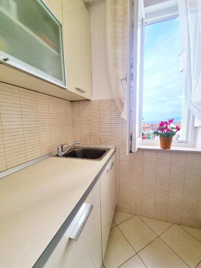 Apartment Rijeka With Sea View מראה חיצוני תמונה