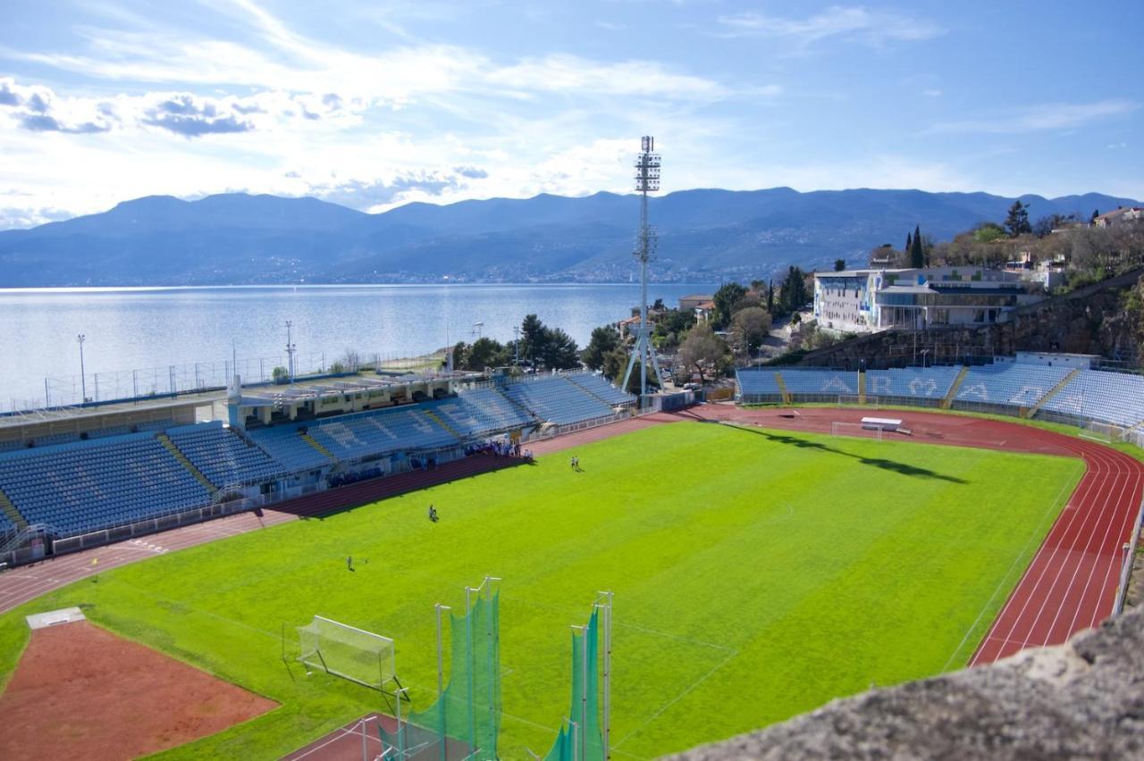 Apartment Rijeka With Sea View מראה חיצוני תמונה